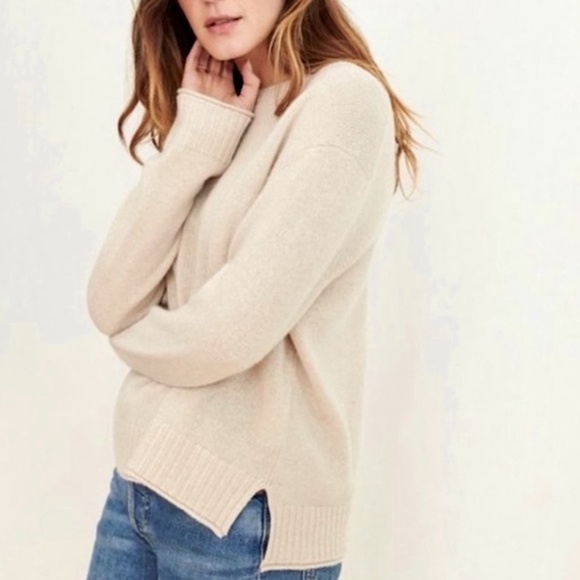 Jenni Kayne Everyday Cashmere blend Sweater Oatmeal - Picture 1 of 11
